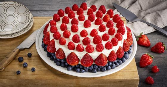 Dole Birthday Berry Cream Cake 53